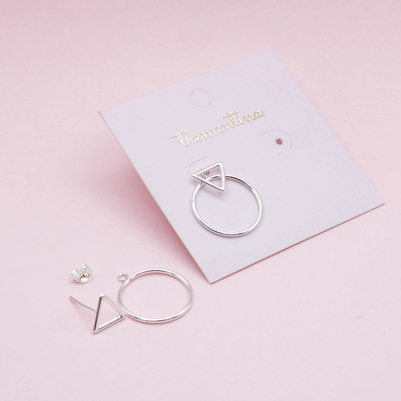 Aretes Minimalista Triángulo