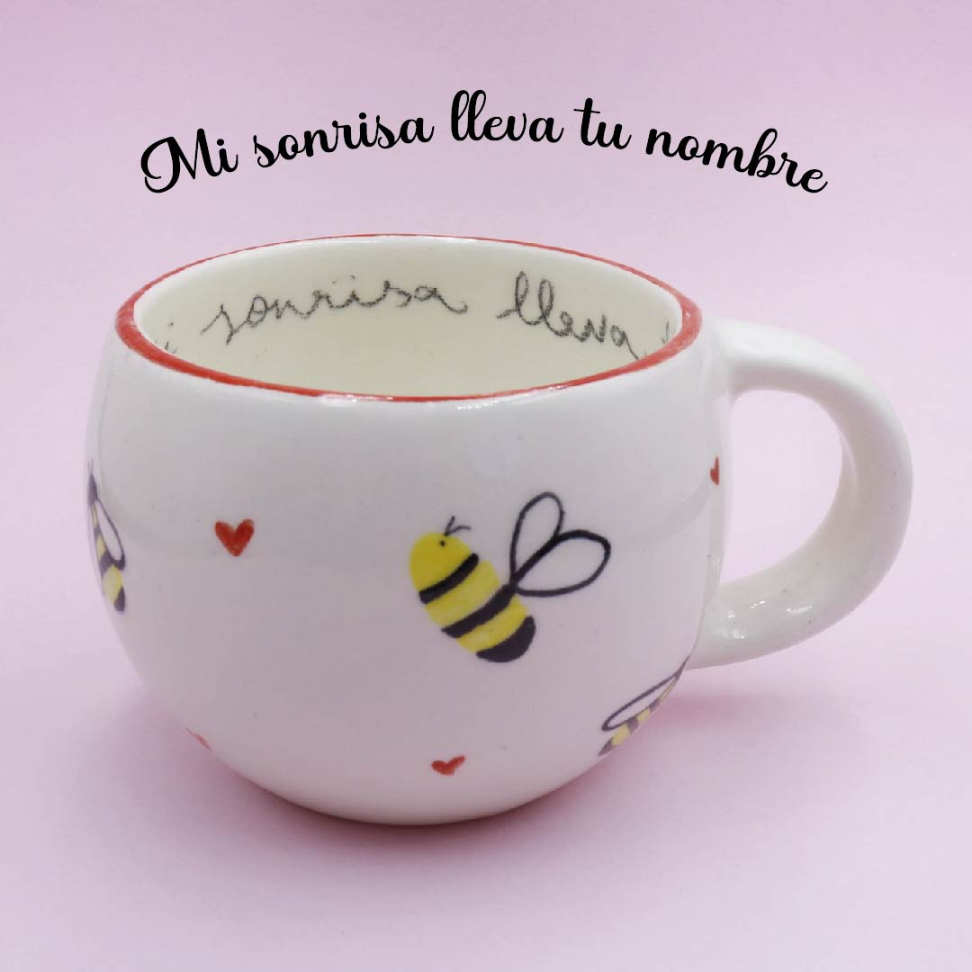 MUG ABEJITA "Mi sonrisa lleva tu nombre"