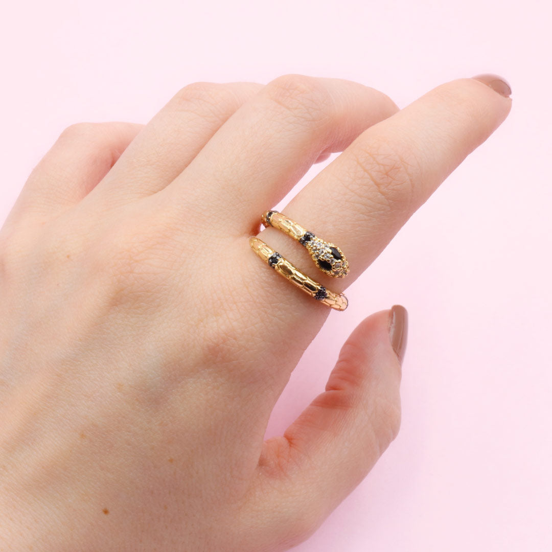 Anillo Dorado Serpiente