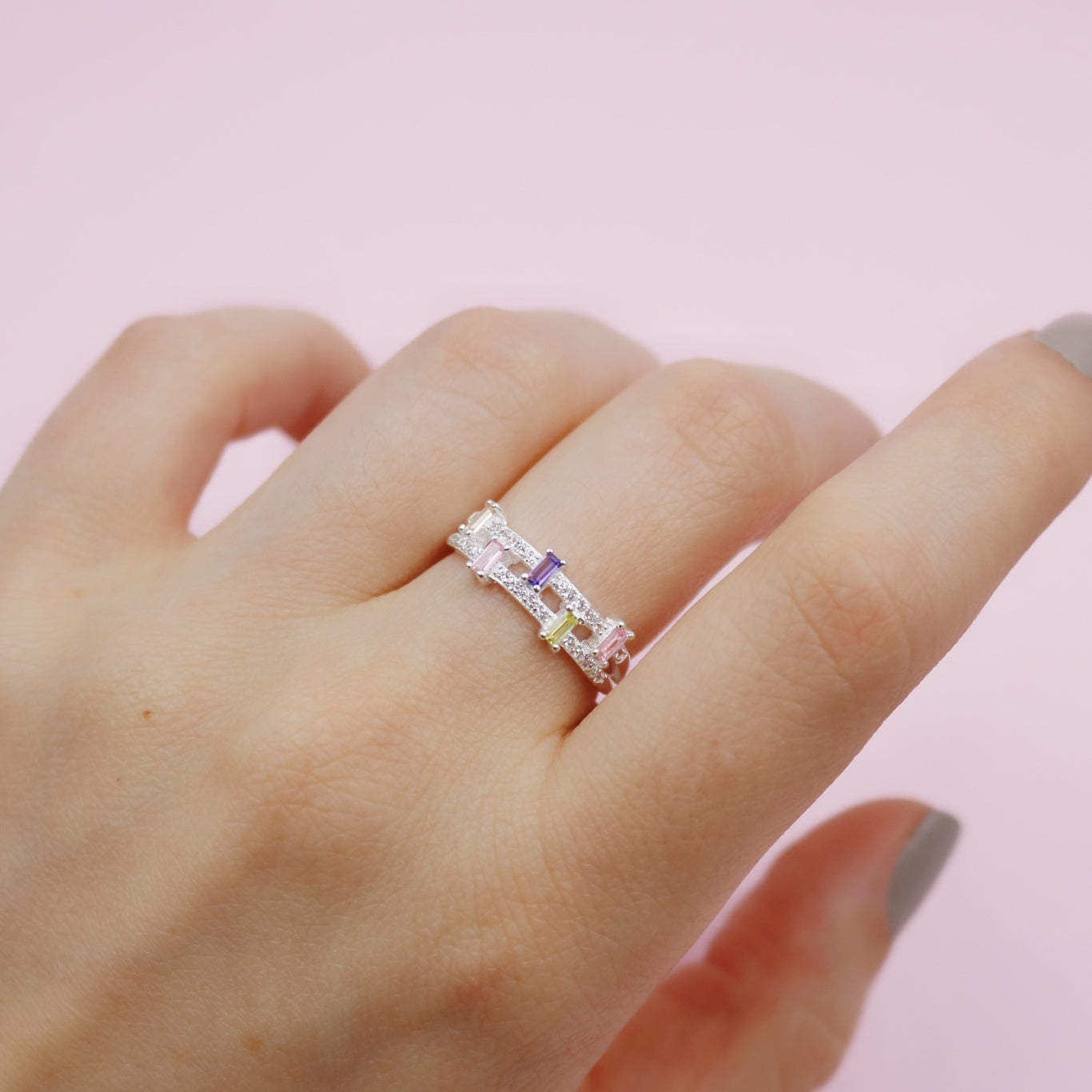 Anillo de Plata Doble con Circones Pastel