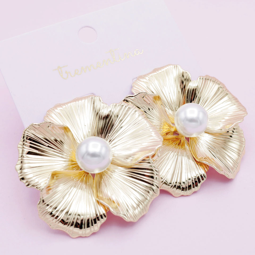 Aretes Dorados Flor con Perla