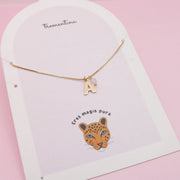 Collar Inicial Dorado con Cuarzo Rosa