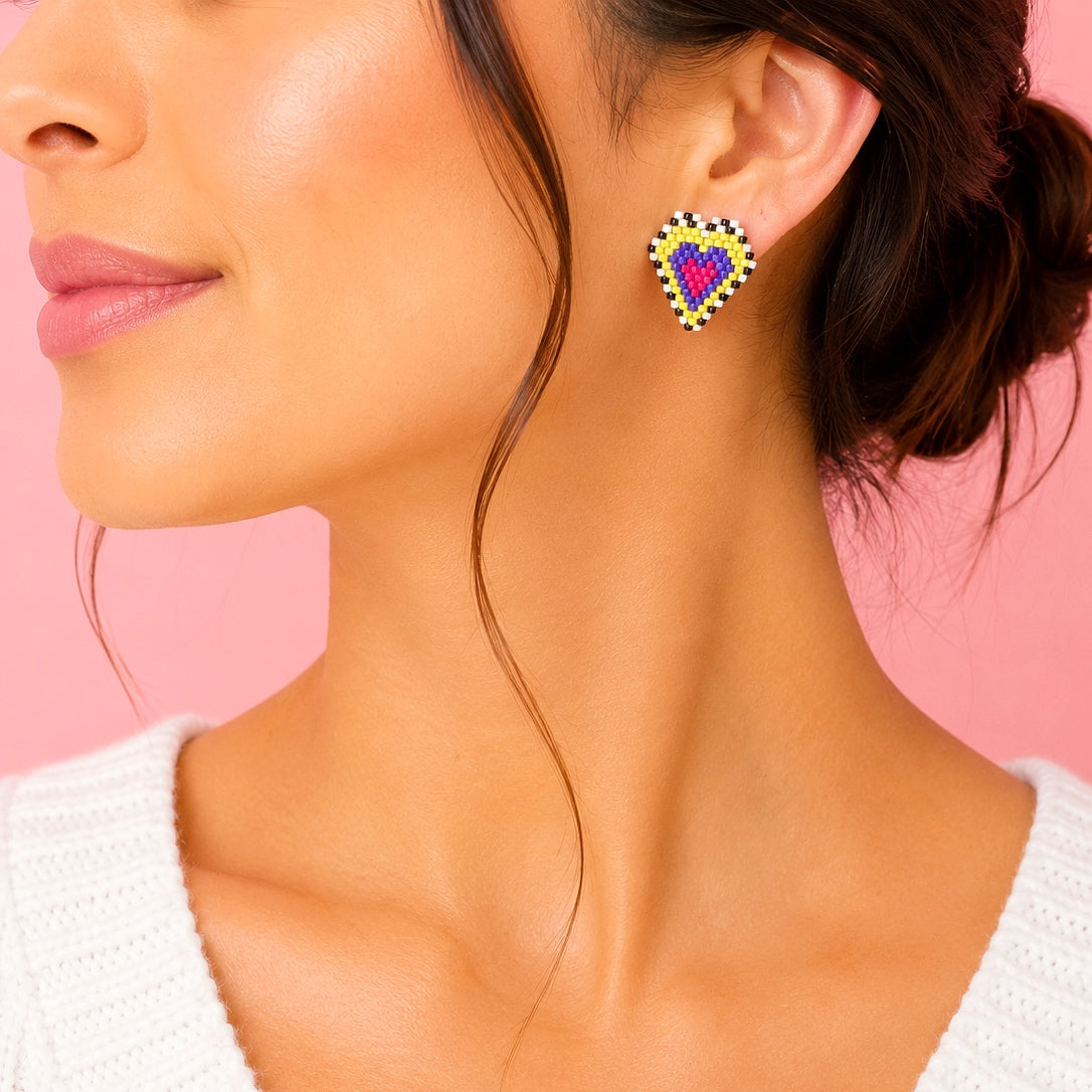 Aretes Tejidos Corazón Colombia