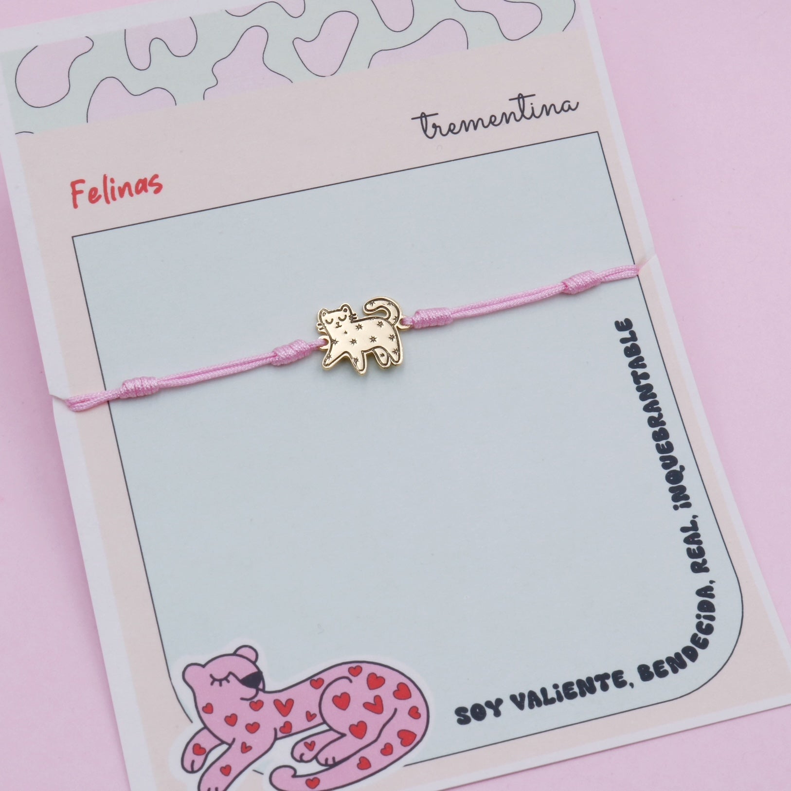 Pulsera En Hilo Rosado Gatico Dorado