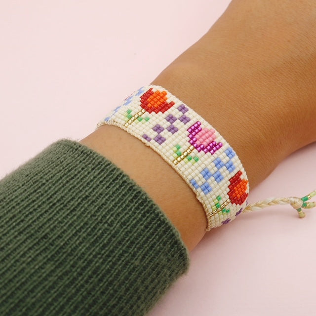 Pulsera Tejida Tulipán