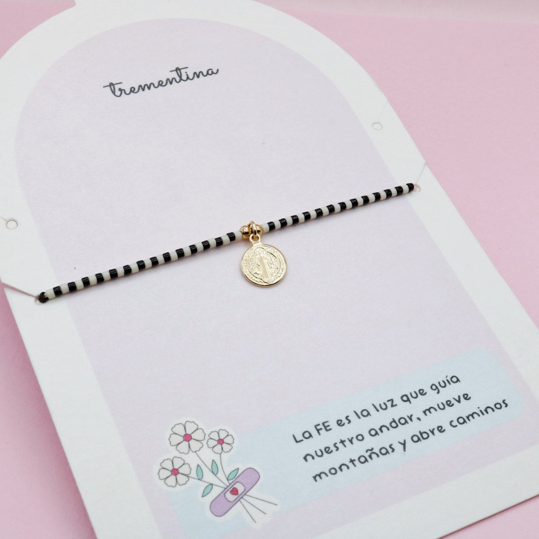 Pulsera Dorada San Benito Protección