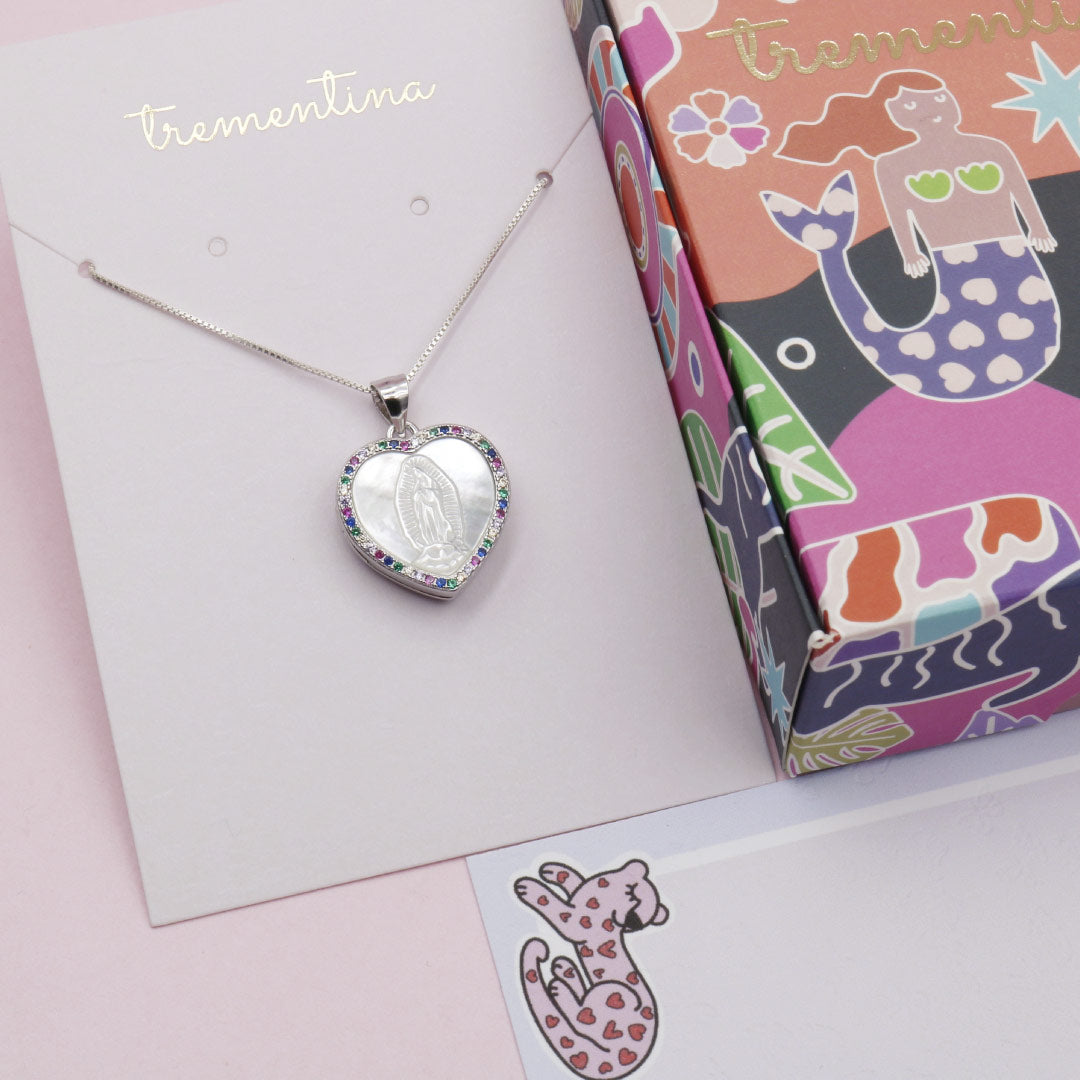 Relicario en Plata Virgen Corazón