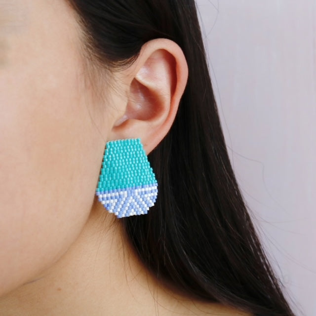 Aretes tejidos Ovalitos Encantados Verde Azul Cielo