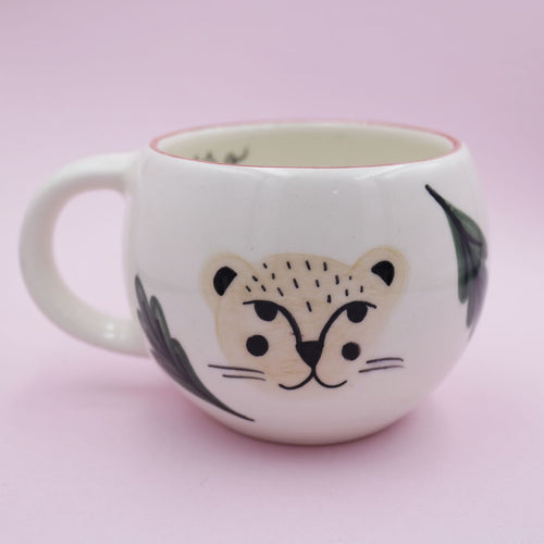 MUG LEOPARDO "Tu Corazón, un Lugar Generoso"